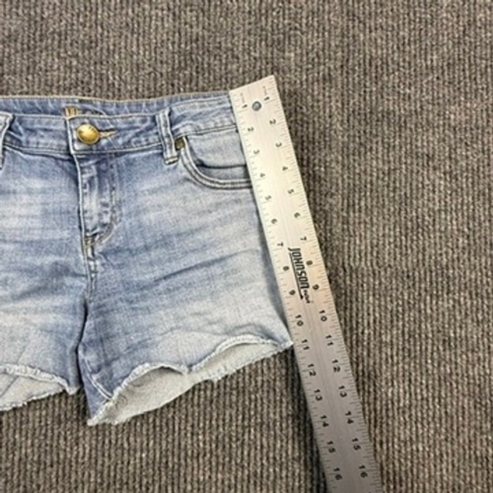 KUT from the Kloth Gidget Fray Womens Light Wash Raw Hem Denim Jean Short Size 6 - Picture 4 of 11